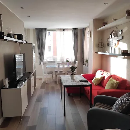 La Colina - Playamar - Free Parking Торремолінос