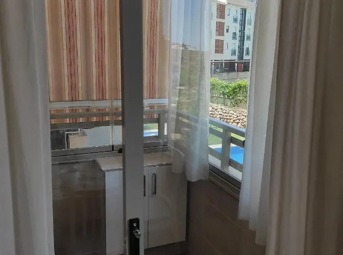 La Colina - Playamar - Free Parking Торремолінос