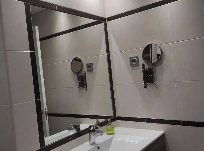 La Colina - Playamar - Free Parking Торремолінос