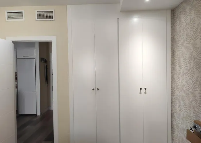 La Colina - Playamar - Free Parking Торремолінос